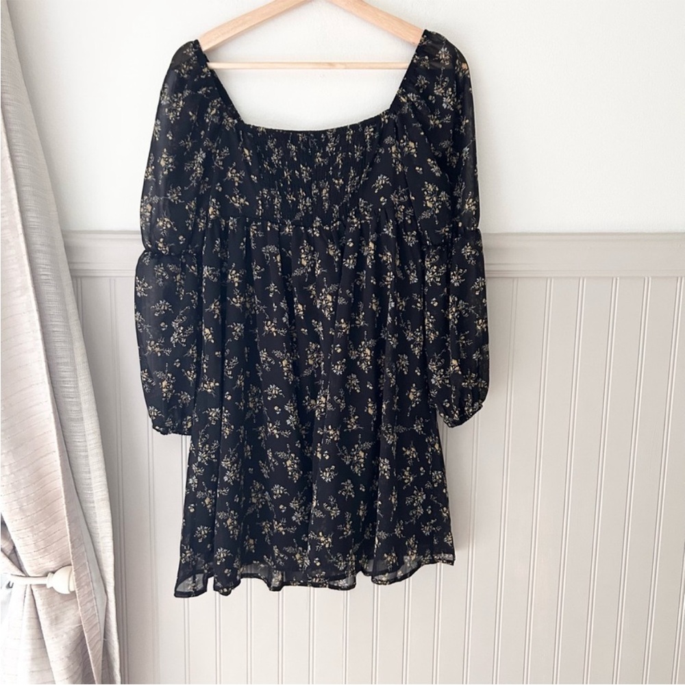 ⭐️ NEW Exlura Black Floral Long Sleeve Mini Dress size small - Picture 2 of 7